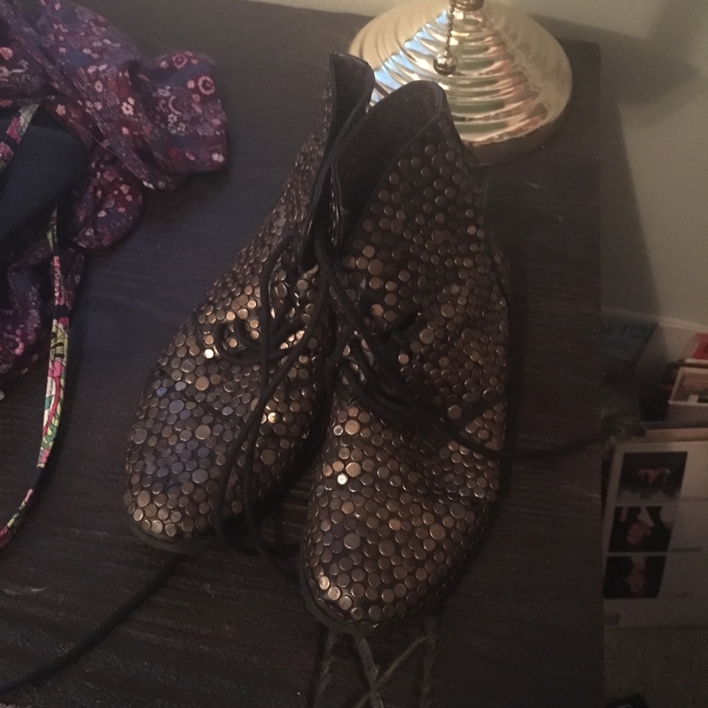UO Gold Coin Boots